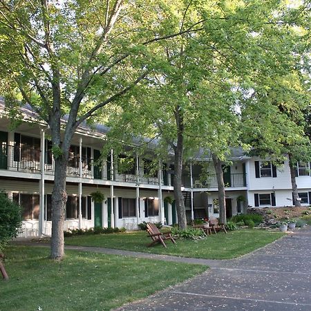 Parkside Inn Ellison Bay Dış mekan fotoğraf